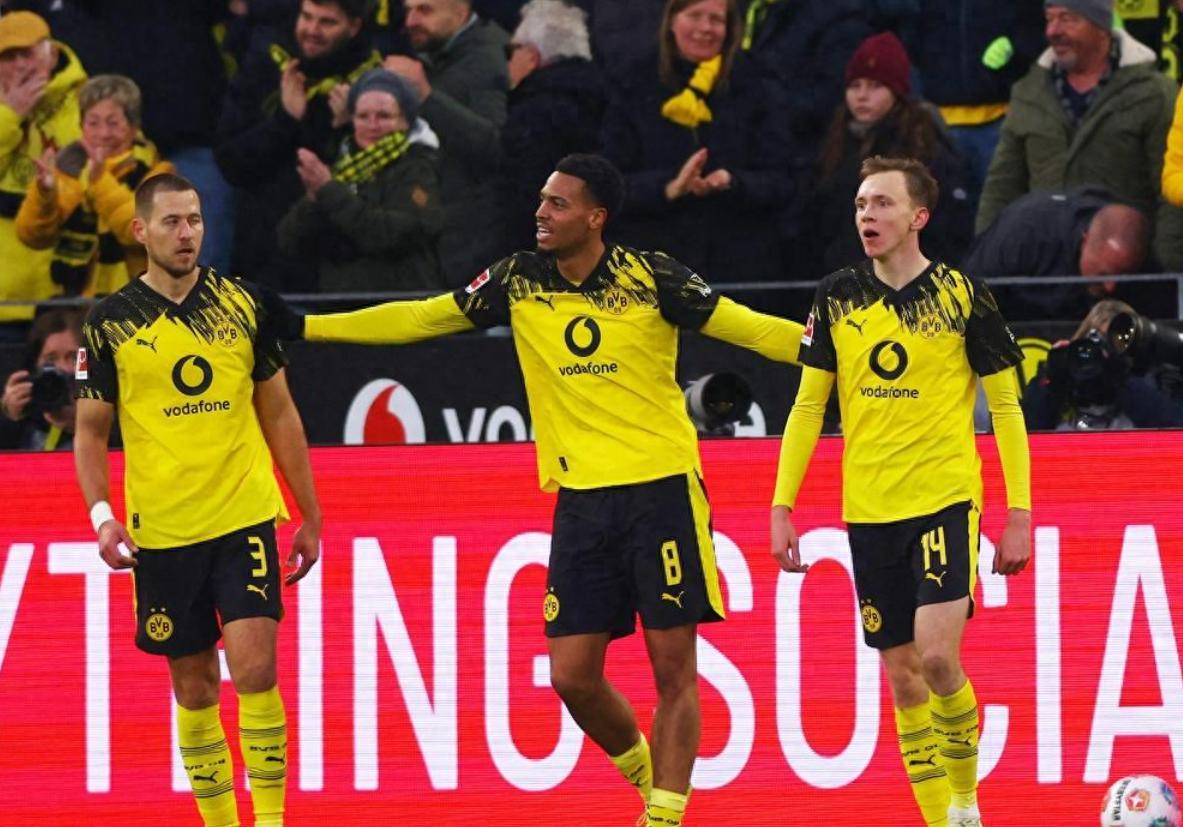 一场3-3踢出德甲神剧情，超级神锋一战封神：轰入3球，补时绝平