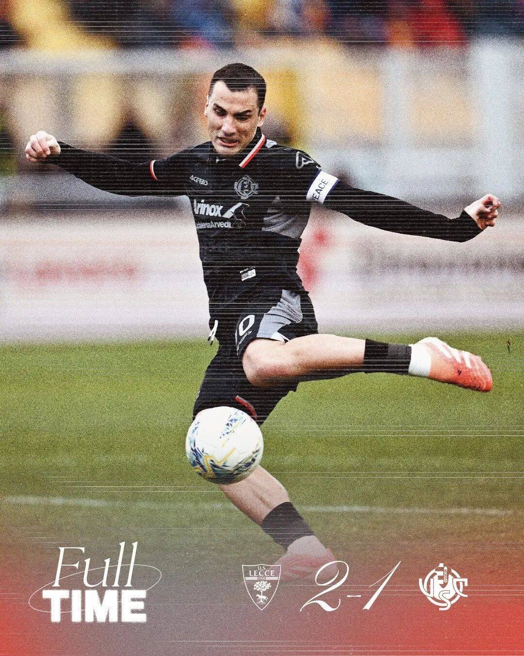 意甲联赛：克雷莫纳自由落体，佛罗伦萨基恩复出